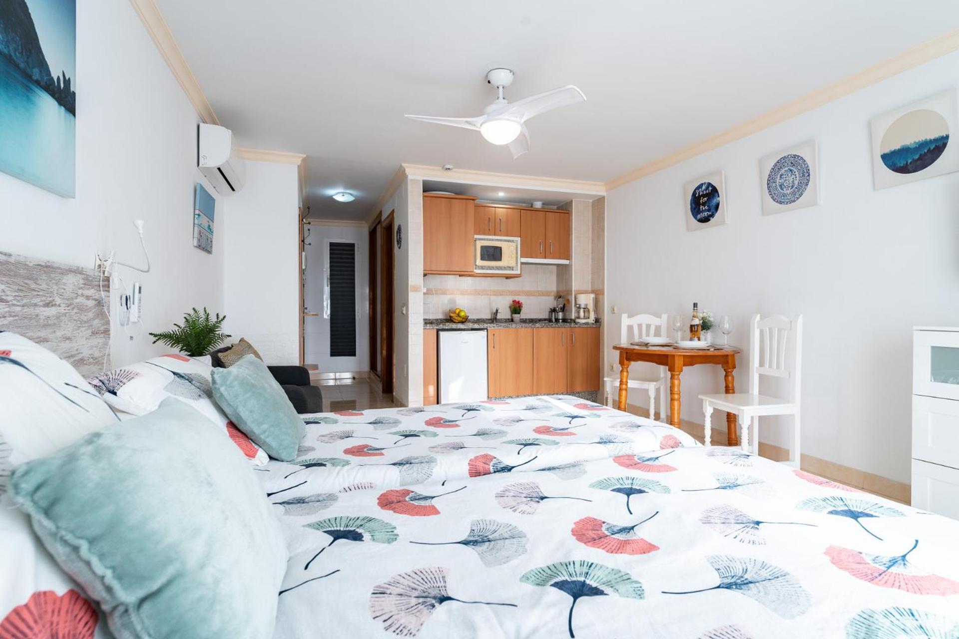 Malagasuite El Levante Apartments Torremolinos Zimmer foto